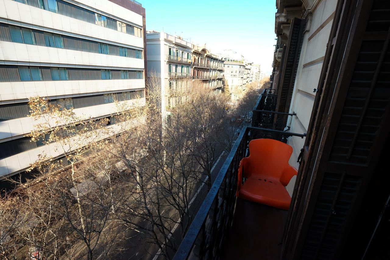 Lenin Hostel Barcelona Zewnętrze zdjęcie