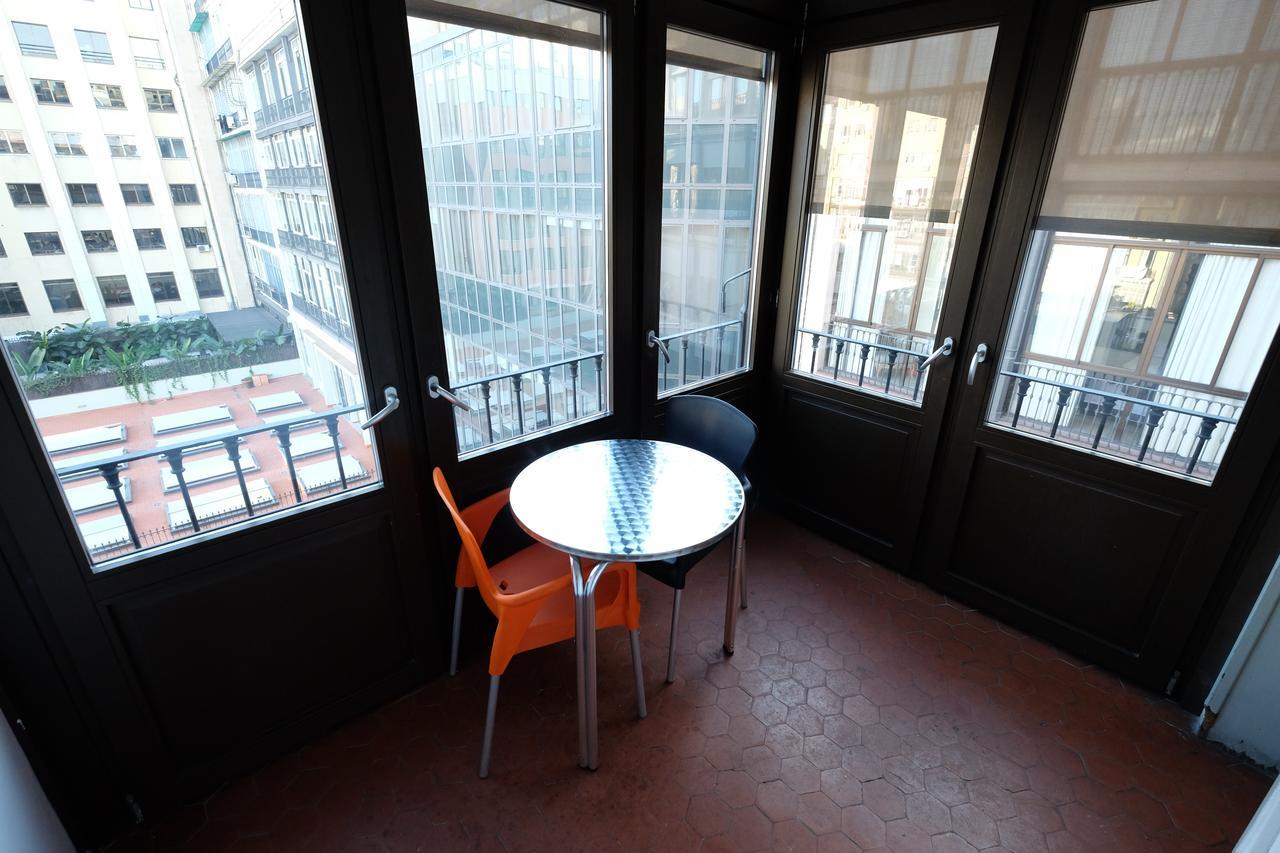 Lenin Hostel Barcelona Zewnętrze zdjęcie